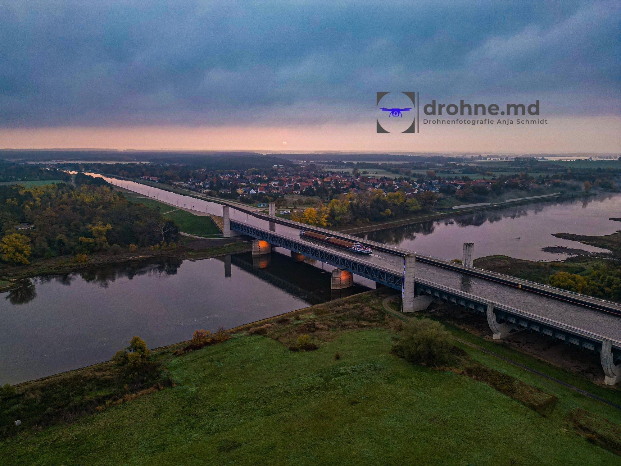Trogbrücke Magdeburg Wasserstraßenkreuz Magdeburg